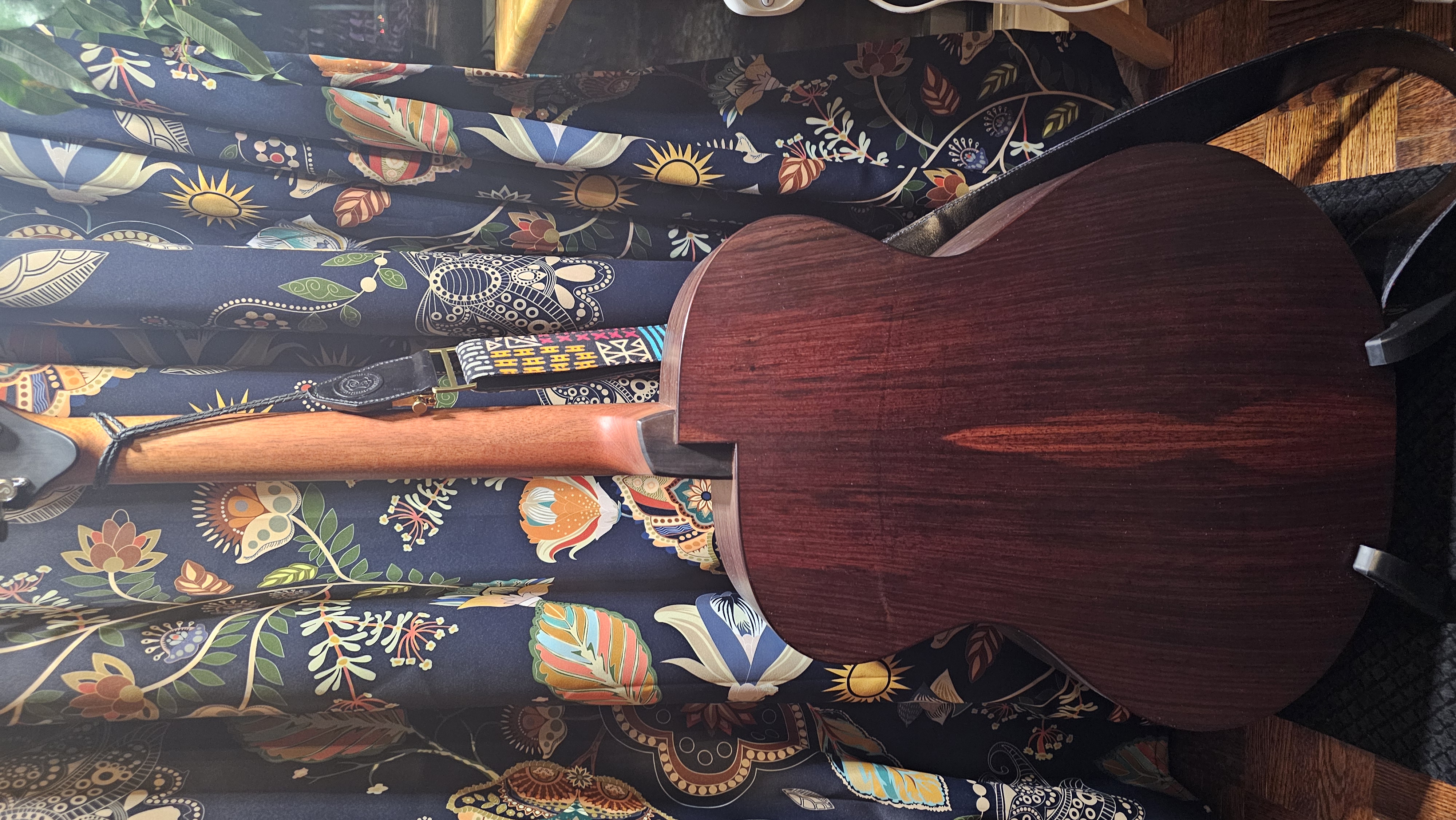 Mahogany neck and Indian rosewood back